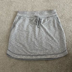 Athleta grey skirt